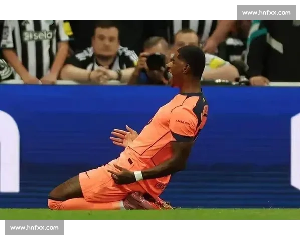 加泰媒曝内讧疑云：拉什福德批亚马尔言论，巴萨队友私下指责